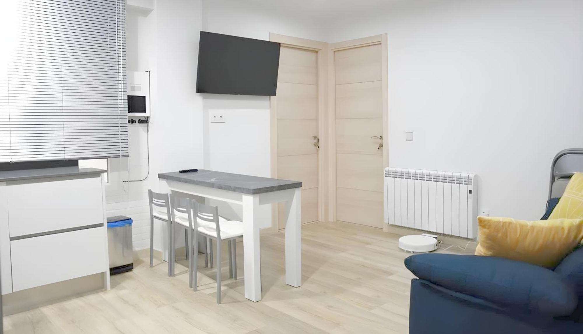 Apartamento Recomendado: Wifi+ 12 Min Ayto + 4 Habs Dobles + Parking *